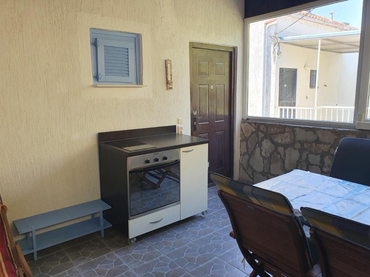 Modern Two Floors Apartment With A Beautiful View Martinšćica エクステリア 写真